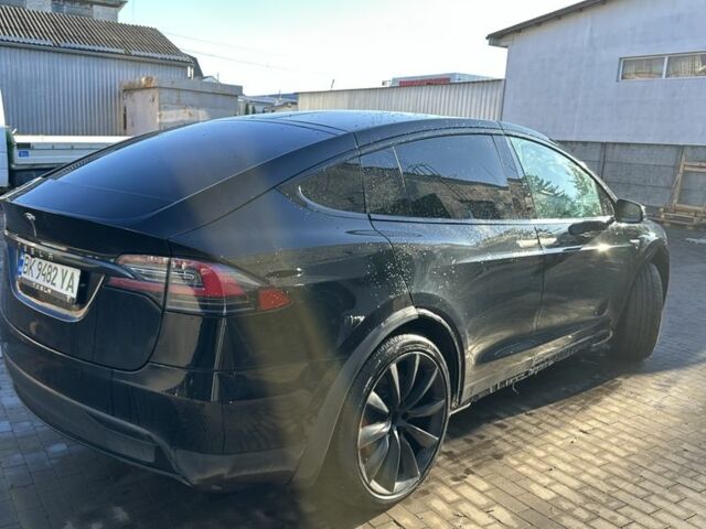 Черный Тесла Модель Х, объемом двигателя 0 л и пробегом 172 тыс. км за 17500 $, фото 3 на Automoto.ua