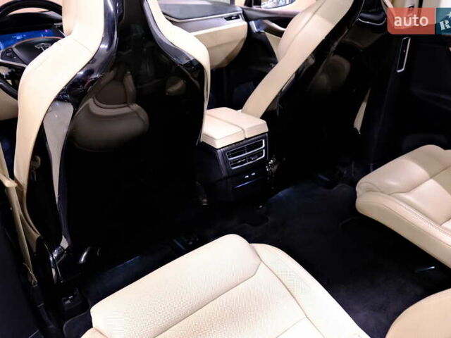 Чорний Тесла Модель Х, об'ємом двигуна 0 л та пробігом 132 тис. км за 19900 $, фото 34 на Automoto.ua