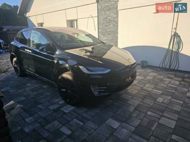 Черный Тесла Модель Х, объемом двигателя 0 л и пробегом 170 тыс. км за 15200 $, фото 9 на Automoto.ua