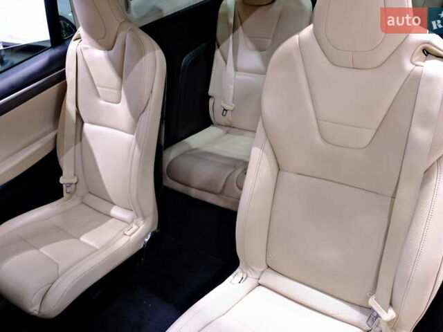 Чорний Тесла Модель Х, об'ємом двигуна 0 л та пробігом 132 тис. км за 19900 $, фото 35 на Automoto.ua