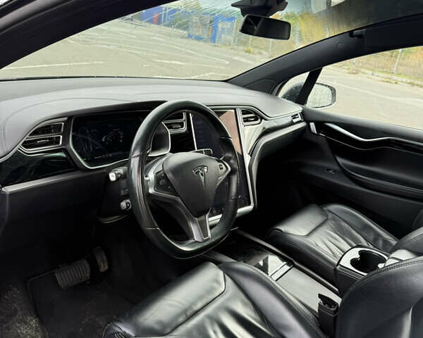 Чорний Тесла Модель Х, об'ємом двигуна 0 л та пробігом 84 тис. км за 19500 $, фото 17 на Automoto.ua