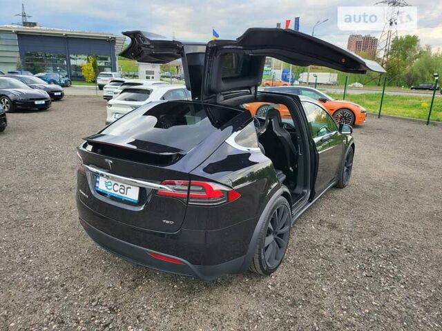 Чорний Тесла Модель Х, об'ємом двигуна 0 л та пробігом 53 тис. км за 24488 $, фото 6 на Automoto.ua