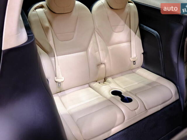 Чорний Тесла Модель Х, об'ємом двигуна 0 л та пробігом 132 тис. км за 19900 $, фото 41 на Automoto.ua