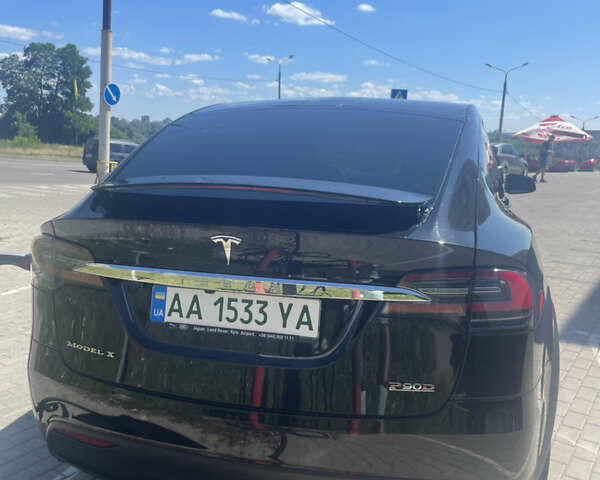 Черный Тесла Модель Х, объемом двигателя 0 л и пробегом 60 тыс. км за 29500 $, фото 5 на Automoto.ua