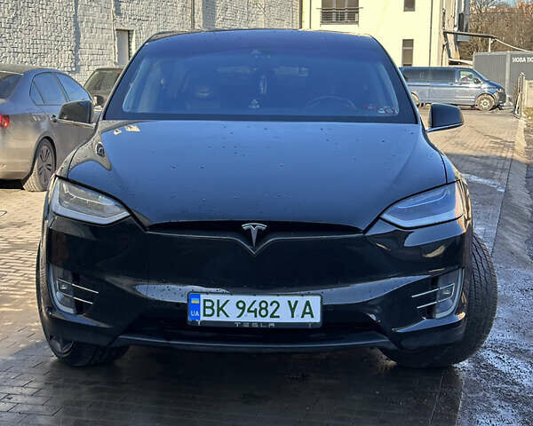 Чорний Тесла Модель Х, об'ємом двигуна 0 л та пробігом 172 тис. км за 15500 $, фото 1 на Automoto.ua