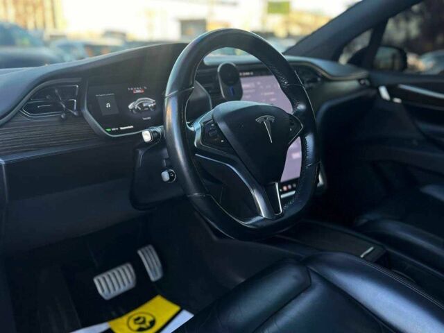 Черный Тесла Модель Х, объемом двигателя 0 л и пробегом 157 тыс. км за 29800 $, фото 9 на Automoto.ua