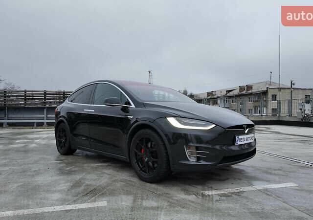 Чорний Тесла Модель Х, об'ємом двигуна 0 л та пробігом 115 тис. км за 30990 $, фото 7 на Automoto.ua