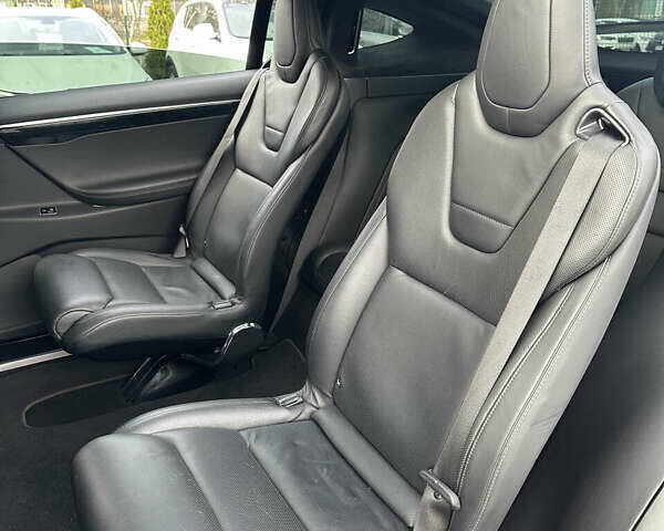 Чорний Тесла Модель Х, об'ємом двигуна 0 л та пробігом 79 тис. км за 24000 $, фото 31 на Automoto.ua