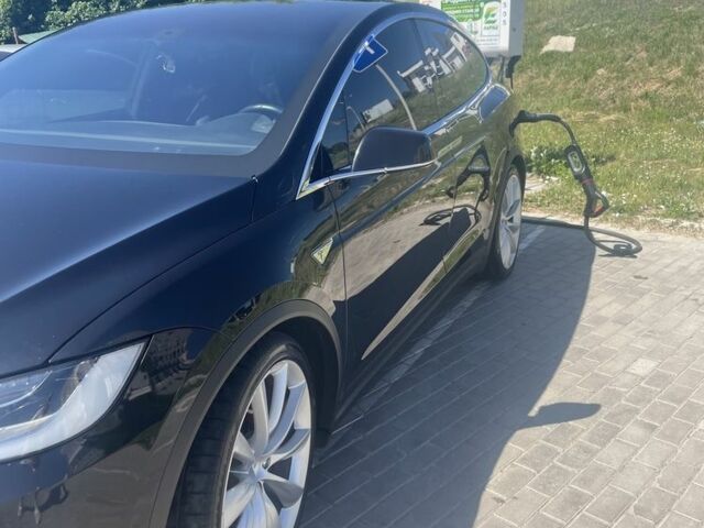 Чорний Тесла Модель Х, об'ємом двигуна 0 л та пробігом 65 тис. км за 25000 $, фото 6 на Automoto.ua