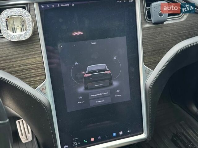 Чорний Тесла Модель Х, об'ємом двигуна 0 л та пробігом 175 тис. км за 19999 $, фото 33 на Automoto.ua