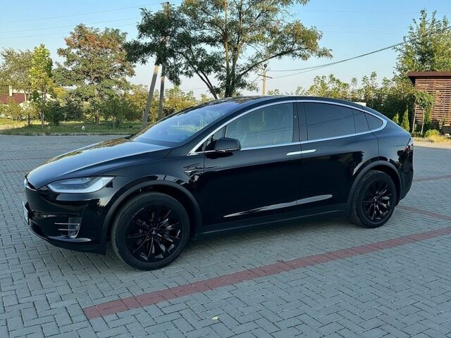 Черный Тесла Модель Х, объемом двигателя 0 л и пробегом 109 тыс. км за 27000 $, фото 15 на Automoto.ua