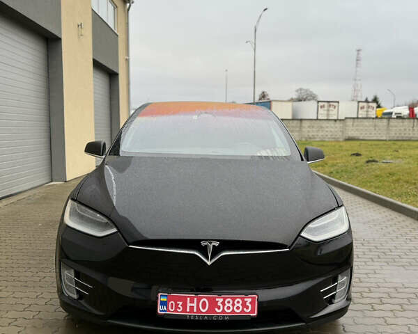 Черный Тесла Модель Х, объемом двигателя 0 л и пробегом 264 тыс. км за 15500 $, фото 1 на Automoto.ua