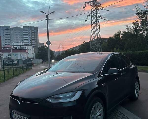 Черный Тесла Модель Х, объемом двигателя 0 л и пробегом 158 тыс. км за 30000 $, фото 15 на Automoto.ua