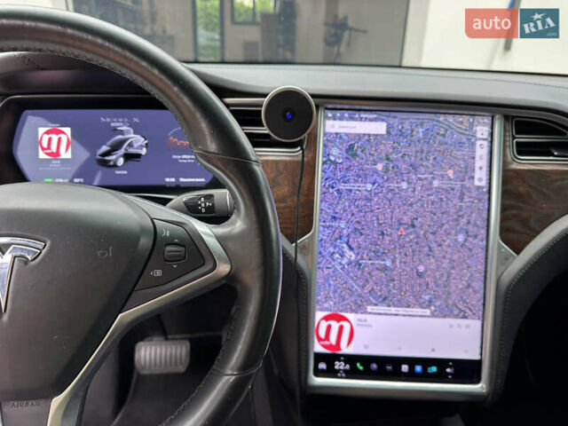 Черный Тесла Модель Х, объемом двигателя 0 л и пробегом 219 тыс. км за 24900 $, фото 8 на Automoto.ua
