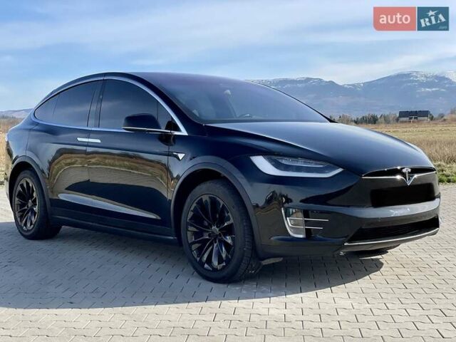 Черный Тесла Модель Х, объемом двигателя 0 л и пробегом 88 тыс. км за 28300 $, фото 19 на Automoto.ua