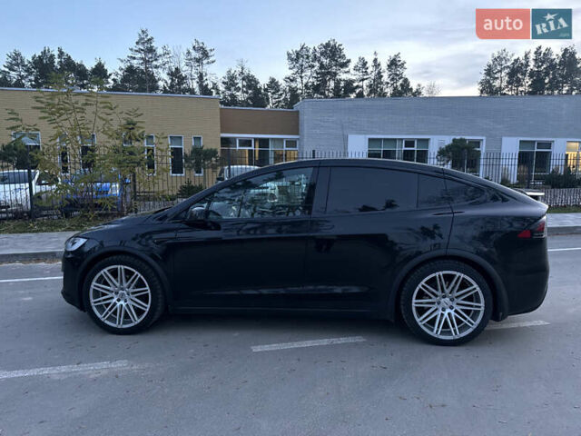 Черный Тесла Модель Х, объемом двигателя 0 л и пробегом 194 тыс. км за 19999 $, фото 11 на Automoto.ua