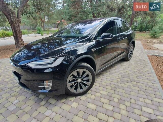 Черный Тесла Модель Х, объемом двигателя 0 л и пробегом 42 тыс. км за 24000 $, фото 9 на Automoto.ua