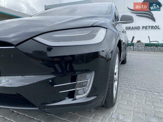 Черный Тесла Модель Х, объемом двигателя 0 л и пробегом 110 тыс. км за 25500 $, фото 15 на Automoto.ua