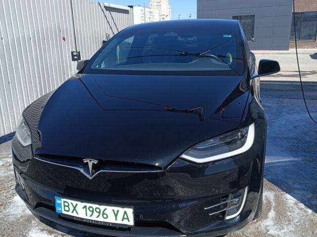 Чорний Тесла Модель Х, об'ємом двигуна 0 л та пробігом 146 тис. км за 24600 $, фото 1 на Automoto.ua