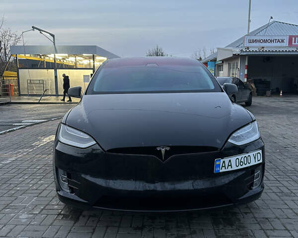 Чорний Тесла Модель Х, об'ємом двигуна 0 л та пробігом 112 тис. км за 27000 $, фото 1 на Automoto.ua