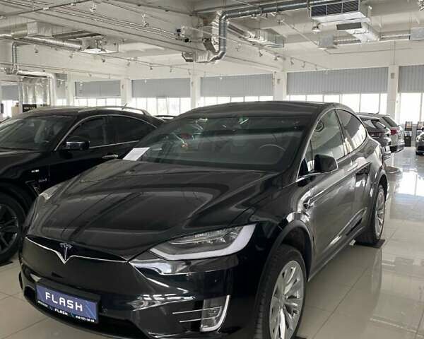 Черный Тесла Модель Х, объемом двигателя 0 л и пробегом 158 тыс. км за 30000 $, фото 7 на Automoto.ua