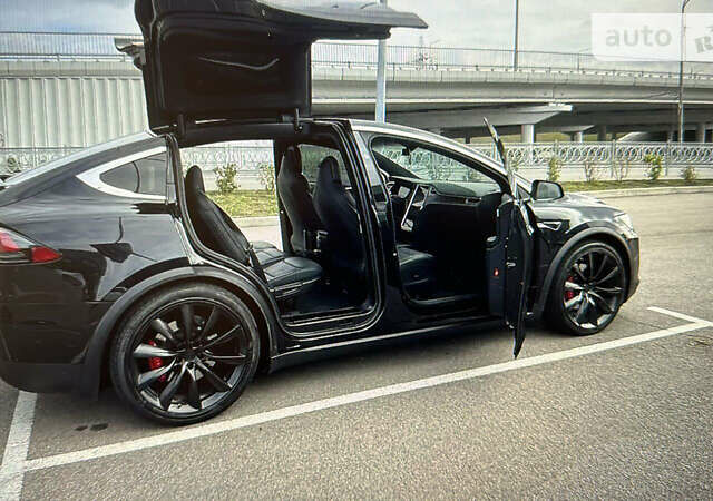 Черный Тесла Модель Х, объемом двигателя 0 л и пробегом 140 тыс. км за 41500 $, фото 1 на Automoto.ua