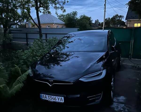Черный Тесла Модель Х, объемом двигателя 0 л и пробегом 158 тыс. км за 30000 $, фото 6 на Automoto.ua