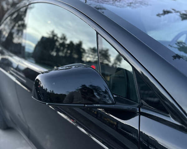 Черный Тесла Модель Х, объемом двигателя 0 л и пробегом 194 тыс. км за 19999 $, фото 26 на Automoto.ua