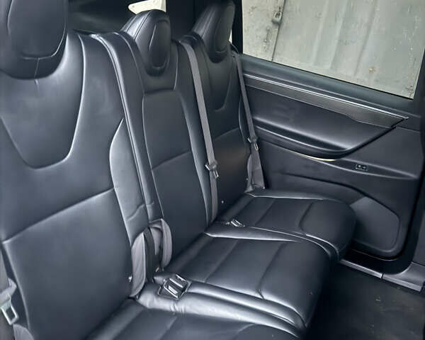 Чорний Тесла Модель Х, об'ємом двигуна 0 л та пробігом 189 тис. км за 20000 $, фото 7 на Automoto.ua