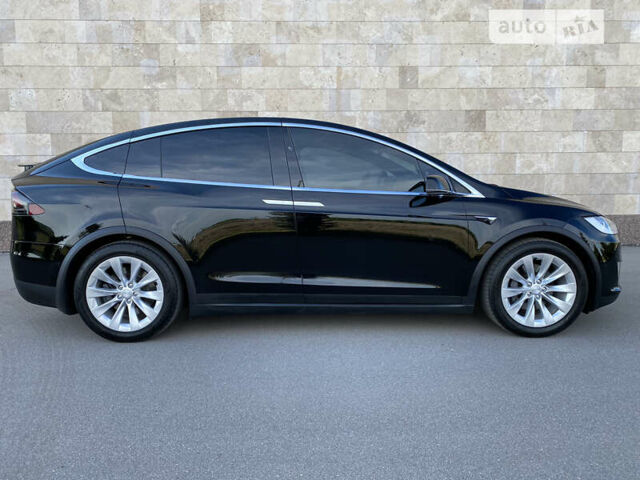 Чорний Тесла Модель Х, об'ємом двигуна 0 л та пробігом 90 тис. км за 34300 $, фото 9 на Automoto.ua