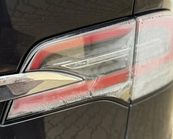 Черный Тесла Модель Х, объемом двигателя 0 л и пробегом 264 тыс. км за 15500 $, фото 21 на Automoto.ua