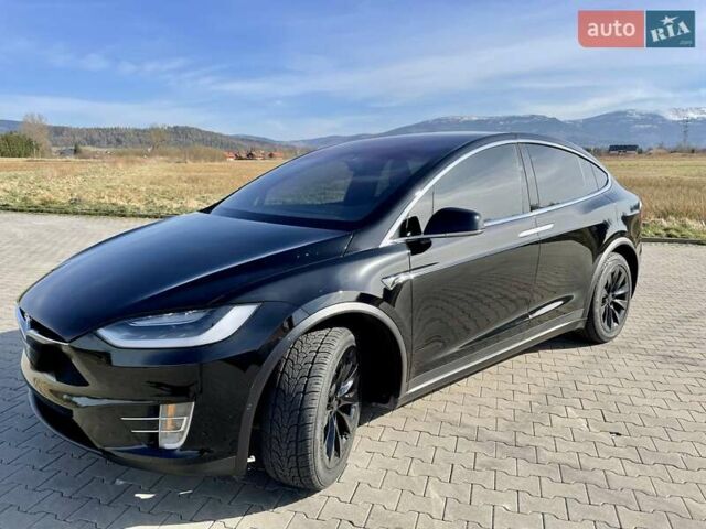 Черный Тесла Модель Х, объемом двигателя 0 л и пробегом 88 тыс. км за 28300 $, фото 22 на Automoto.ua