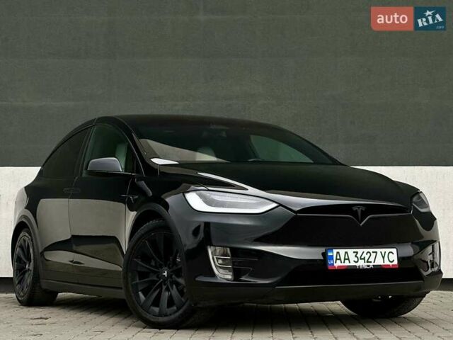 Черный Тесла Модель Х, объемом двигателя 0 л и пробегом 98 тыс. км за 32999 $, фото 41 на Automoto.ua