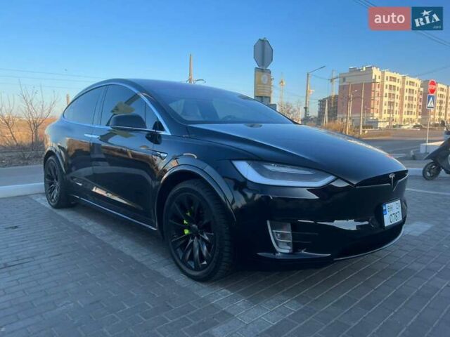 Черный Тесла Модель Х, объемом двигателя 0 л и пробегом 95 тыс. км за 33000 $, фото 10 на Automoto.ua
