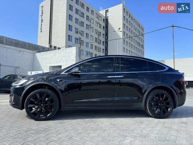 Черный Тесла Модель Х, объемом двигателя 0 л и пробегом 188 тыс. км за 22900 $, фото 4 на Automoto.ua