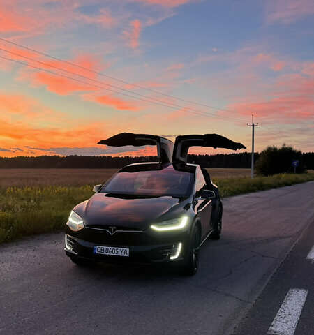 Черный Тесла Модель Х, объемом двигателя 0 л и пробегом 110 тыс. км за 21000 $, фото 9 на Automoto.ua