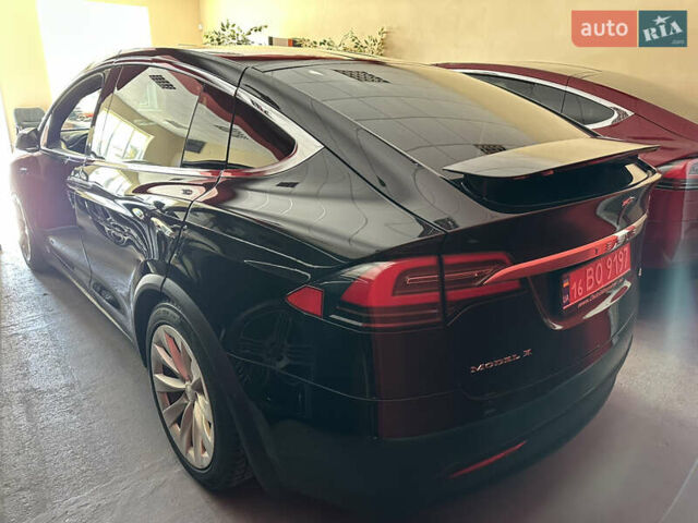 Тесла Модель Х 2017 у Одесі на Automoto.ua Чорний Тесла Модель Х, об'ємом двигуна 0 л та пробігом 257 тис. км за 20000 $, фото 5 на Automoto.ua