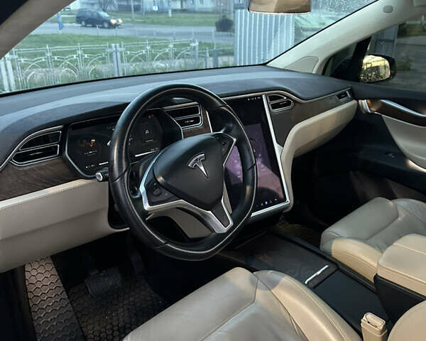 Чорний Тесла Модель Х, об'ємом двигуна 0 л та пробігом 112 тис. км за 27000 $, фото 12 на Automoto.ua