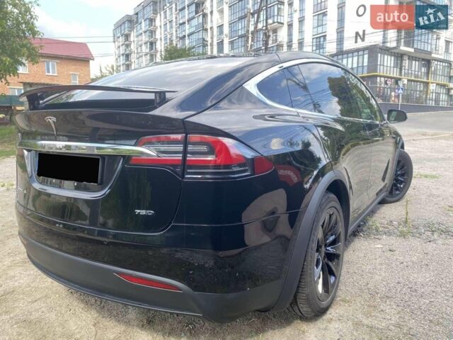 Черный Тесла Модель Х, объемом двигателя 0 л и пробегом 95 тыс. км за 25000 $, фото 5 на Automoto.ua