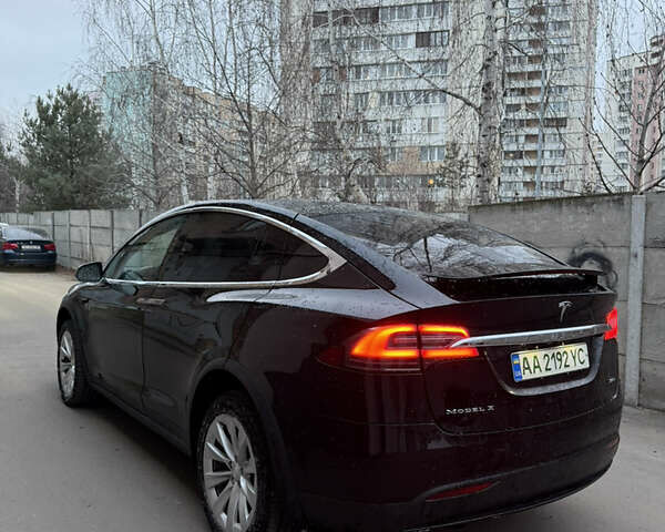 Чорний Тесла Модель Х, об'ємом двигуна 0 л та пробігом 189 тис. км за 20000 $, фото 17 на Automoto.ua