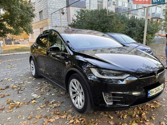 Черный Тесла Модель Х, объемом двигателя 0 л и пробегом 170 тыс. км за 25500 $, фото 1 на Automoto.ua