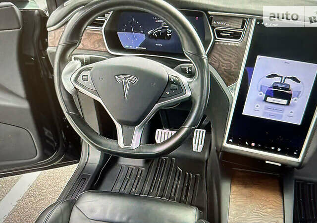 Чорний Тесла Модель Х, об'ємом двигуна 0 л та пробігом 140 тис. км за 41500 $, фото 3 на Automoto.ua