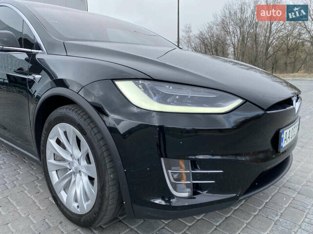 Черный Тесла Модель Х, объемом двигателя 0 л и пробегом 110 тыс. км за 25500 $, фото 3 на Automoto.ua
