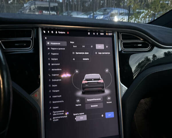 Черный Тесла Модель Х, объемом двигателя 0 л и пробегом 194 тыс. км за 19999 $, фото 37 на Automoto.ua