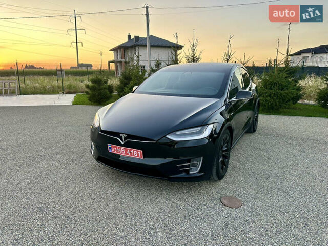 Черный Тесла Модель Х, объемом двигателя 0 л и пробегом 100 тыс. км за 21499 $, фото 12 на Automoto.ua