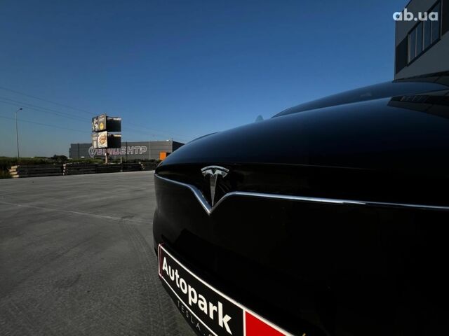 Черный Тесла Модель Х, объемом двигателя 0 л и пробегом 159 тыс. км за 25890 $, фото 8 на Automoto.ua