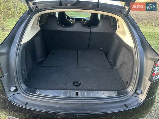 Черный Тесла Модель Х, объемом двигателя 0 л и пробегом 91 тыс. км за 20500 $, фото 17 на Automoto.ua