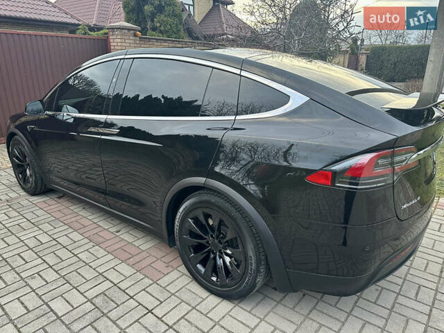 Чорний Тесла Модель Х, об'ємом двигуна 0 л та пробігом 99 тис. км за 25000 $, фото 23 на Automoto.ua