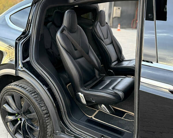 Черный Тесла Модель Х, объемом двигателя 0 л и пробегом 128 тыс. км за 24500 $, фото 24 на Automoto.ua