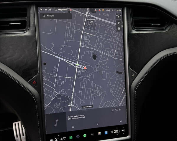 Черный Тесла Модель Х, объемом двигателя 0 л и пробегом 67 тыс. км за 26799 $, фото 13 на Automoto.ua